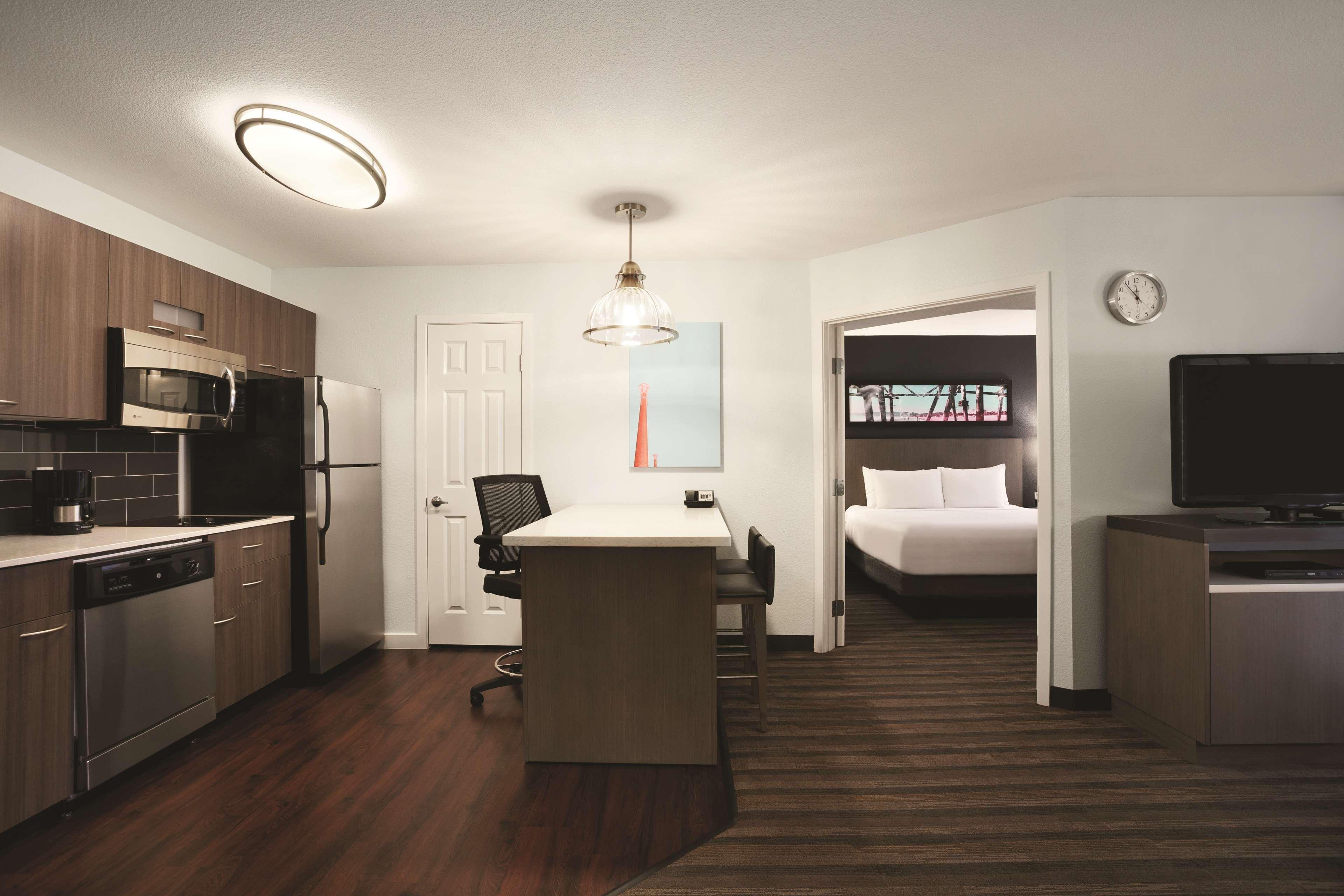 Hyatt House Pleasant Hill Hotel Eksteriør billede