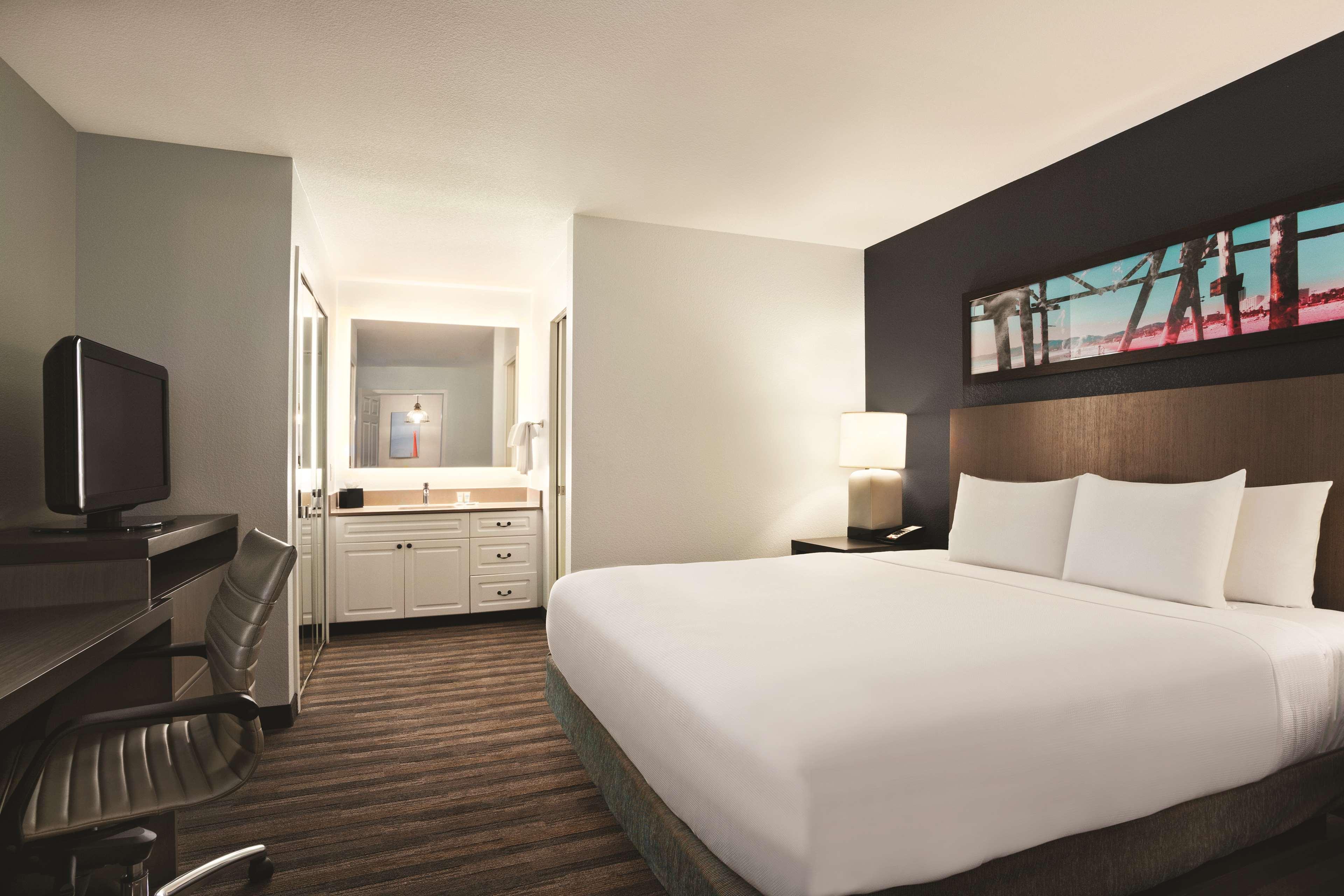 Hyatt House Pleasant Hill Hotel Eksteriør billede